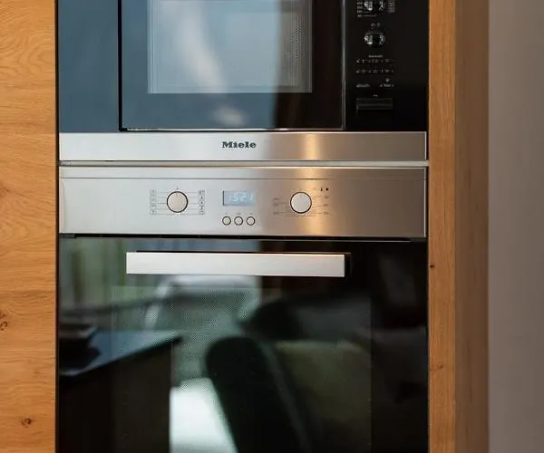 公寓 The Terrace - Grindelhomes 格林德瓦