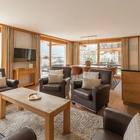 The Terrace - Grindelhomes Apartment *