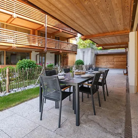 The Terrace - Grindelhomes Apartment *