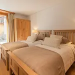 The Terrace - Grindelhomes